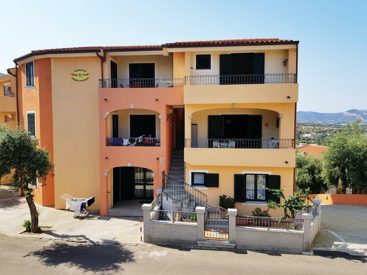 Borgo Lu Canali Da Gavino Apartman Badesi Kültér fotó